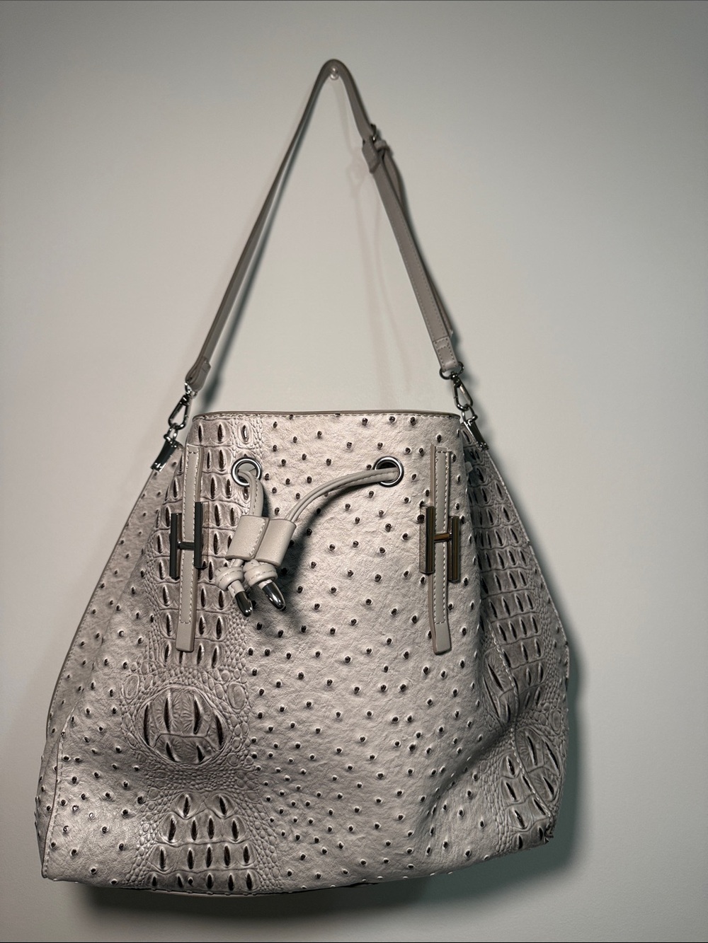 Cato 1946 Shoulder Crocodile/Alligator Embossing Bag in Light Gray